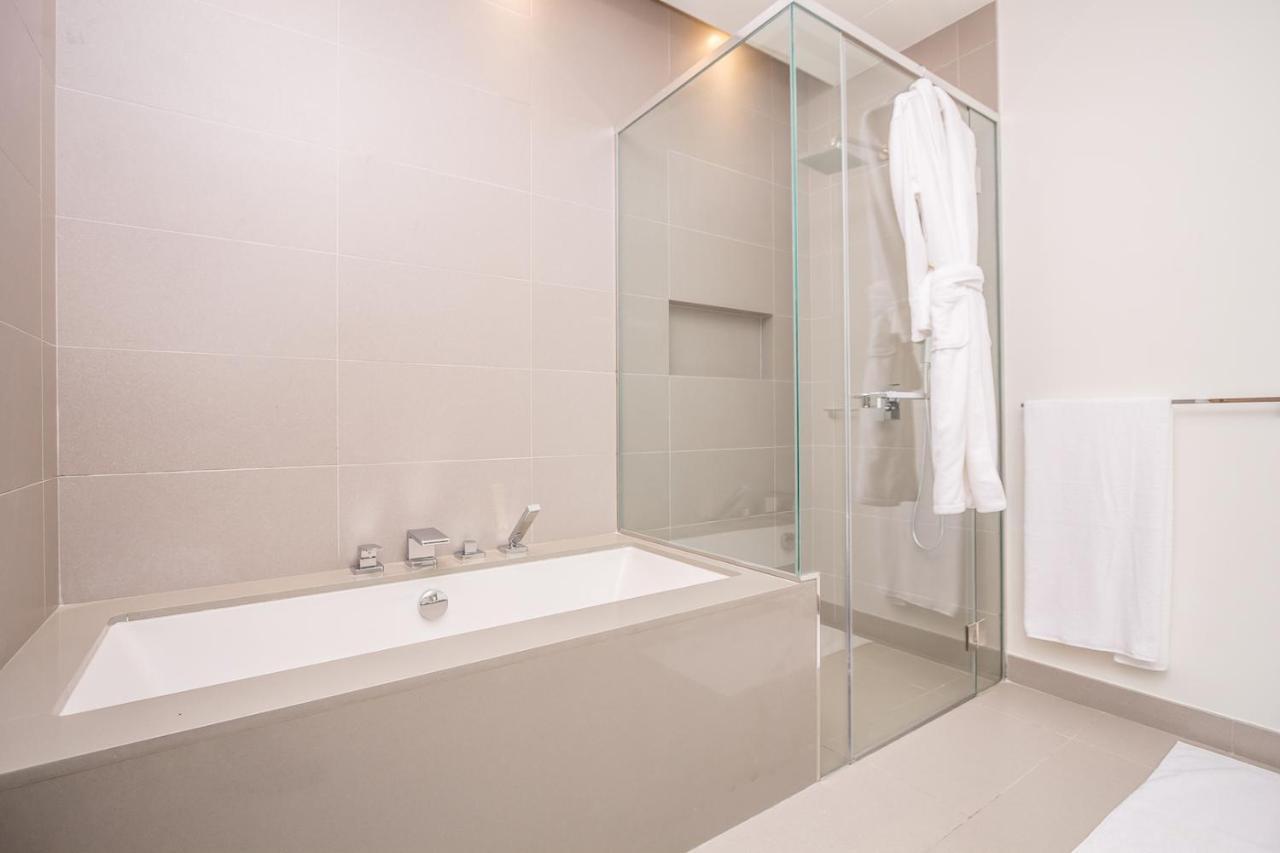 Dhh - Opposite To City Walk Mall - 3 Beds With Maids Room Dubai Bilik gambar